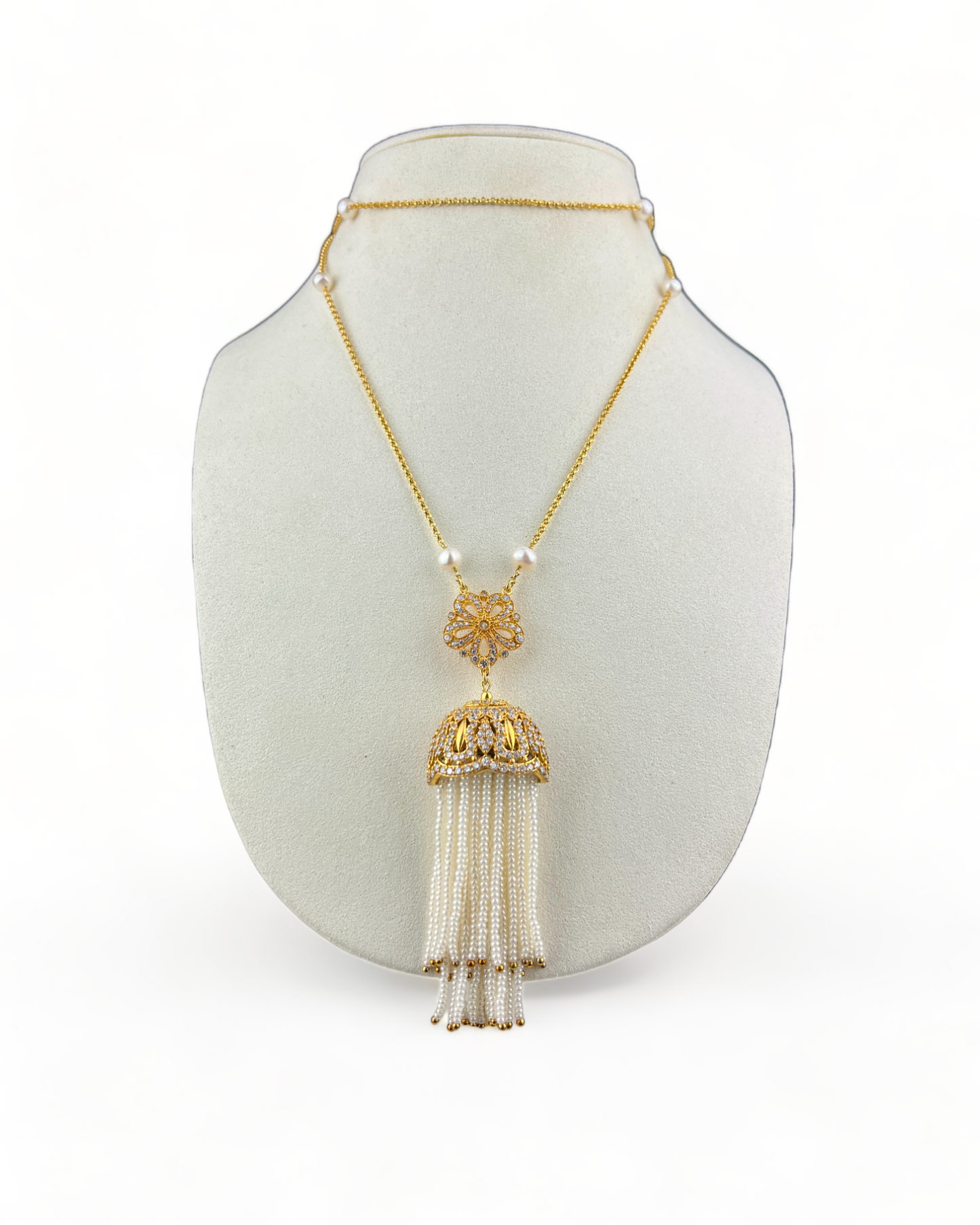Silver Necklace with Pearls