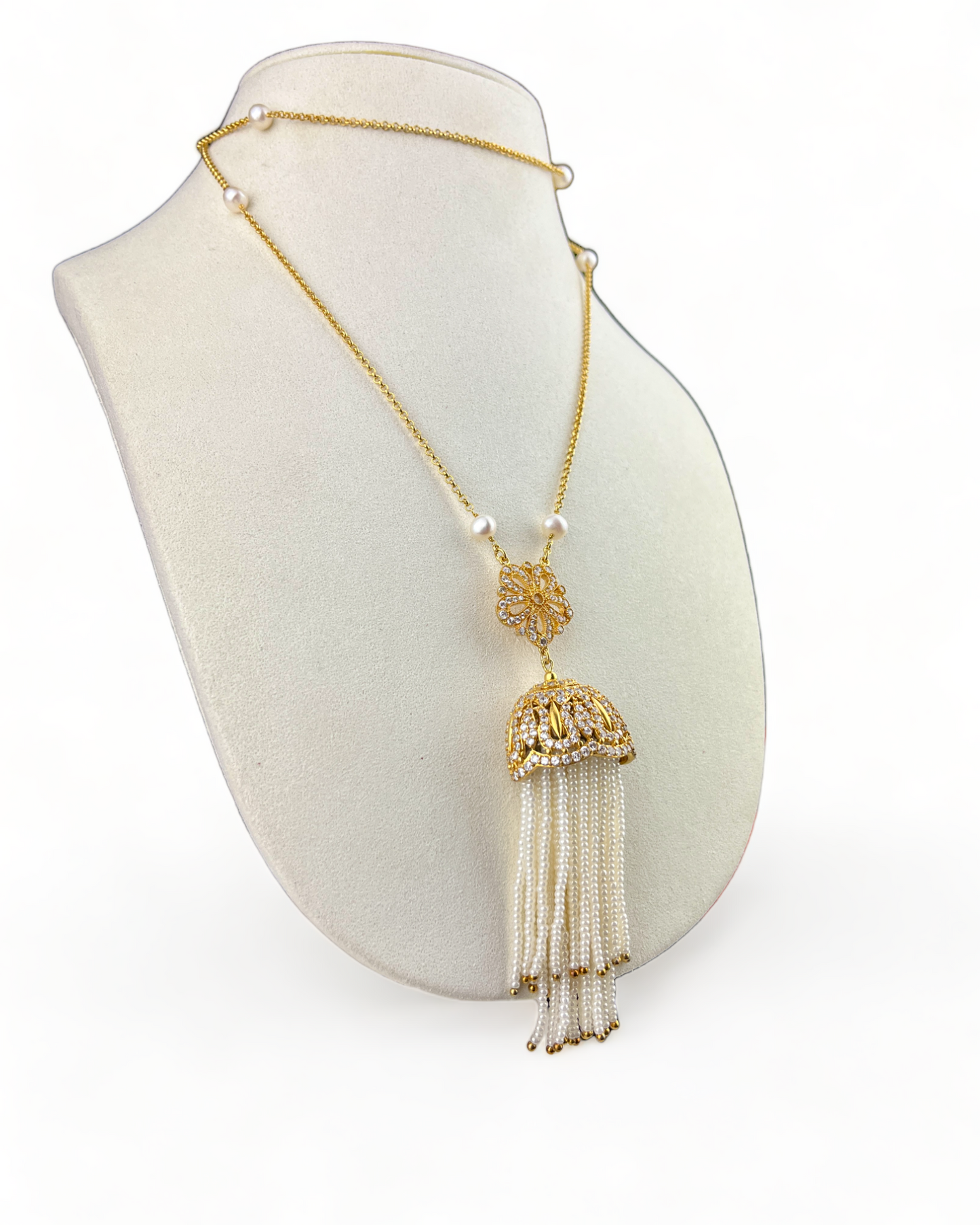 Silver Necklace with Pearls