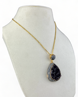 Golden Necklace with Pendant