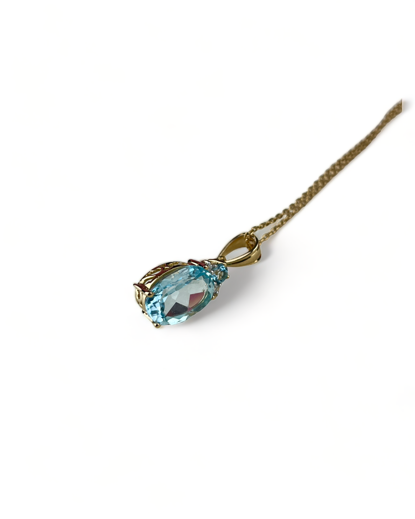 Silver Necklace with Topaz