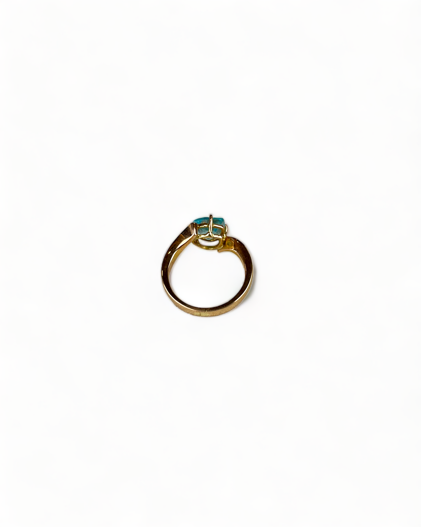 Gold Ring with Topaz