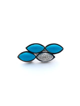 Blue white diamond Ring