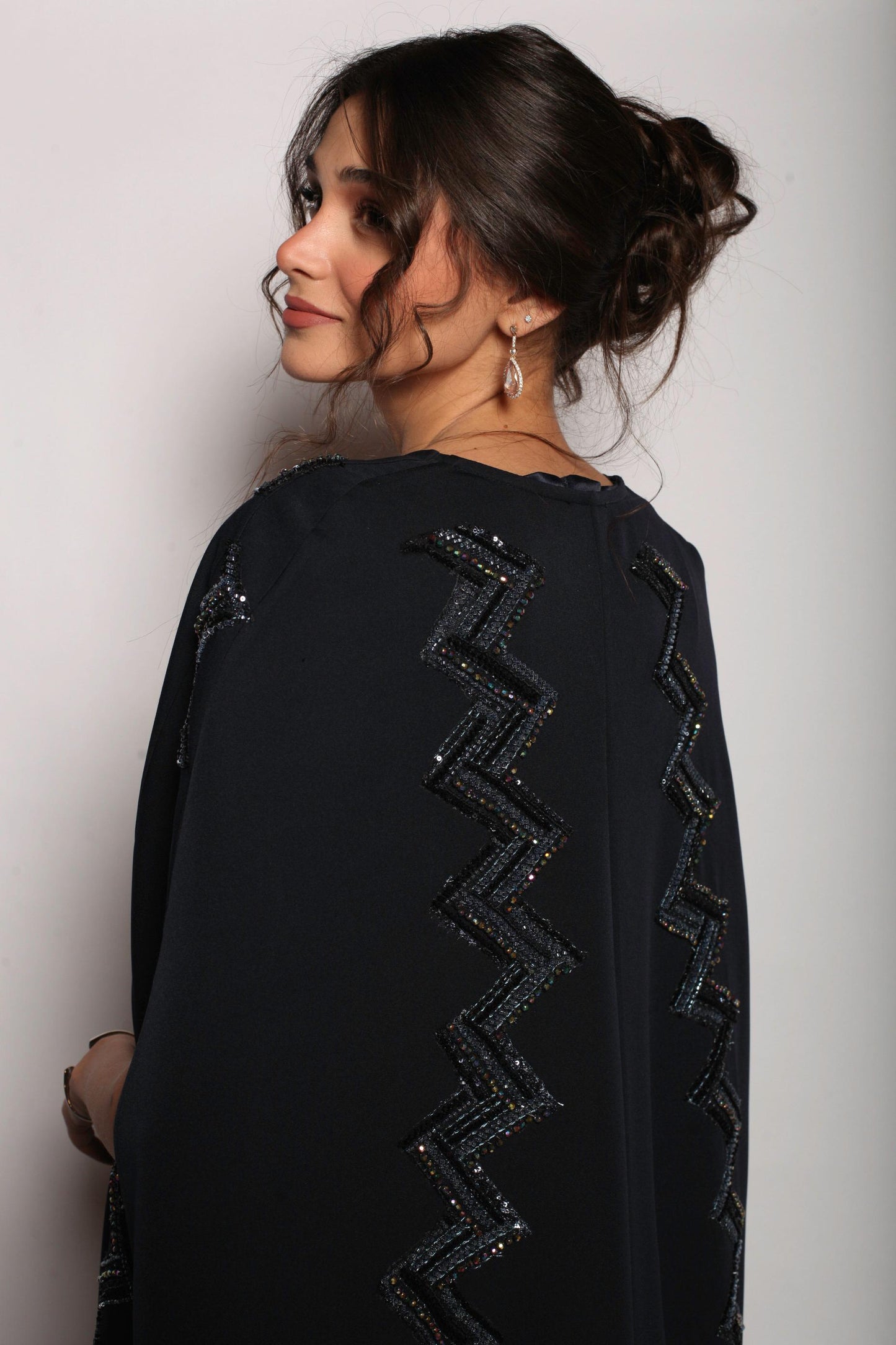 Rochelle Zigzag Crystal Cape Abaya in Navy