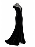 Tadashi Shoji black velvet mermaid gown with train — evening dress Saudi Arabia | SO. by Sora