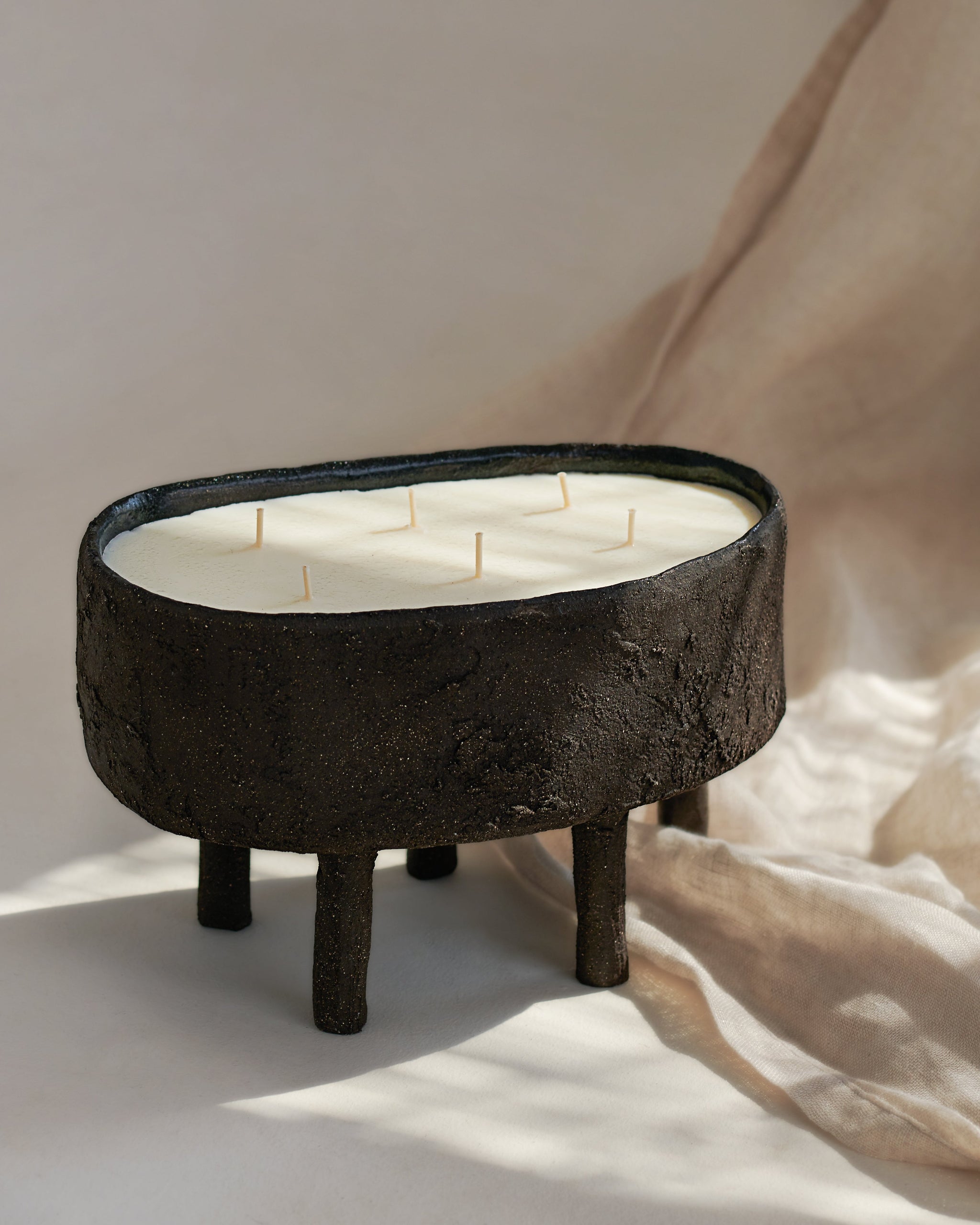 Studio Fanj Stiria Candle Black