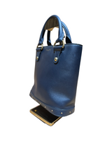 Christian Dior Leather Avenue Bag